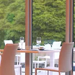 Üdülőpark World's Nests Pods Village Furnas