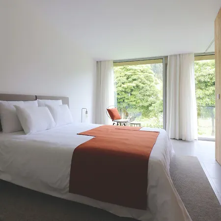World's Nests Pods Village Holiday park 4*