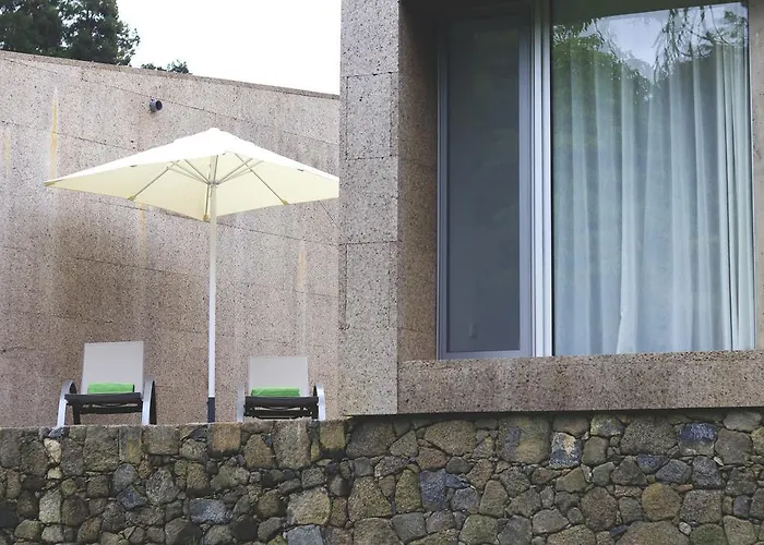 World's Nests Pods Village 4*